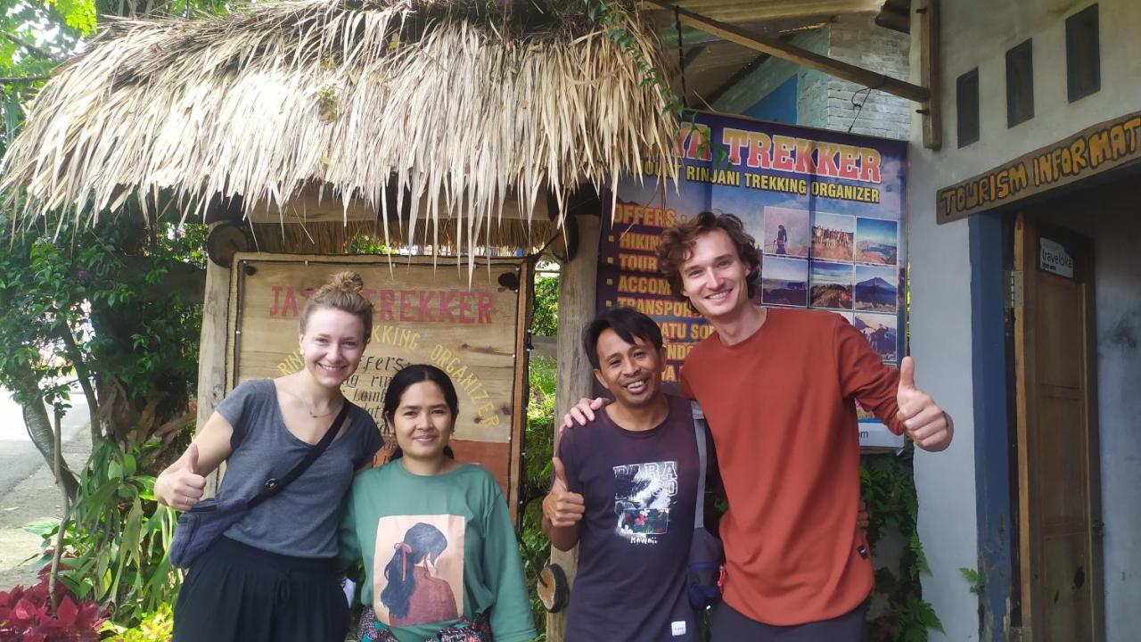 Jaya Homestay Тетебату Екстериор снимка