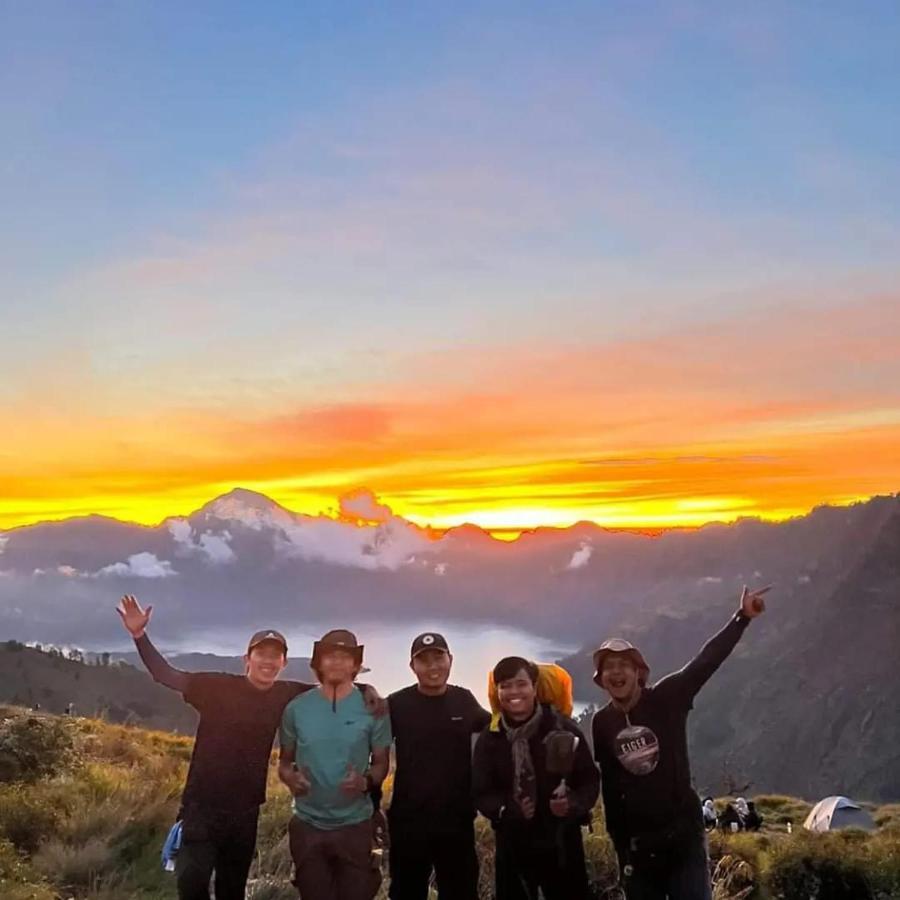 Jaya Homestay Тетебату Екстериор снимка
