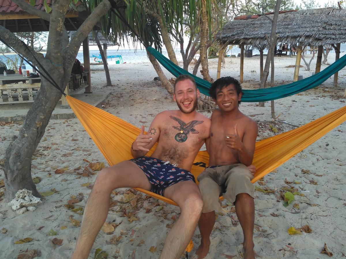 Jaya Homestay Тетебату Екстериор снимка