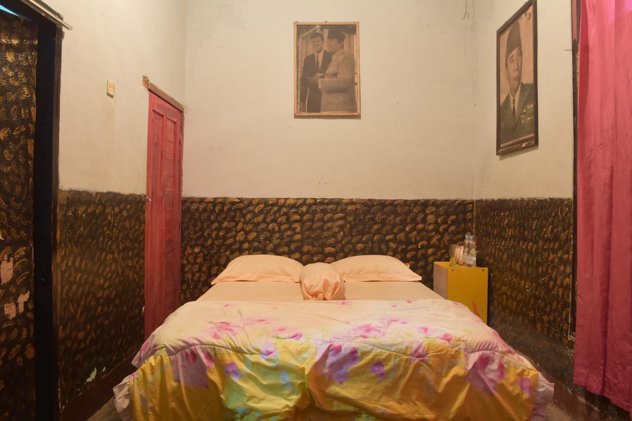 Jaya Homestay Тетебату Екстериор снимка
